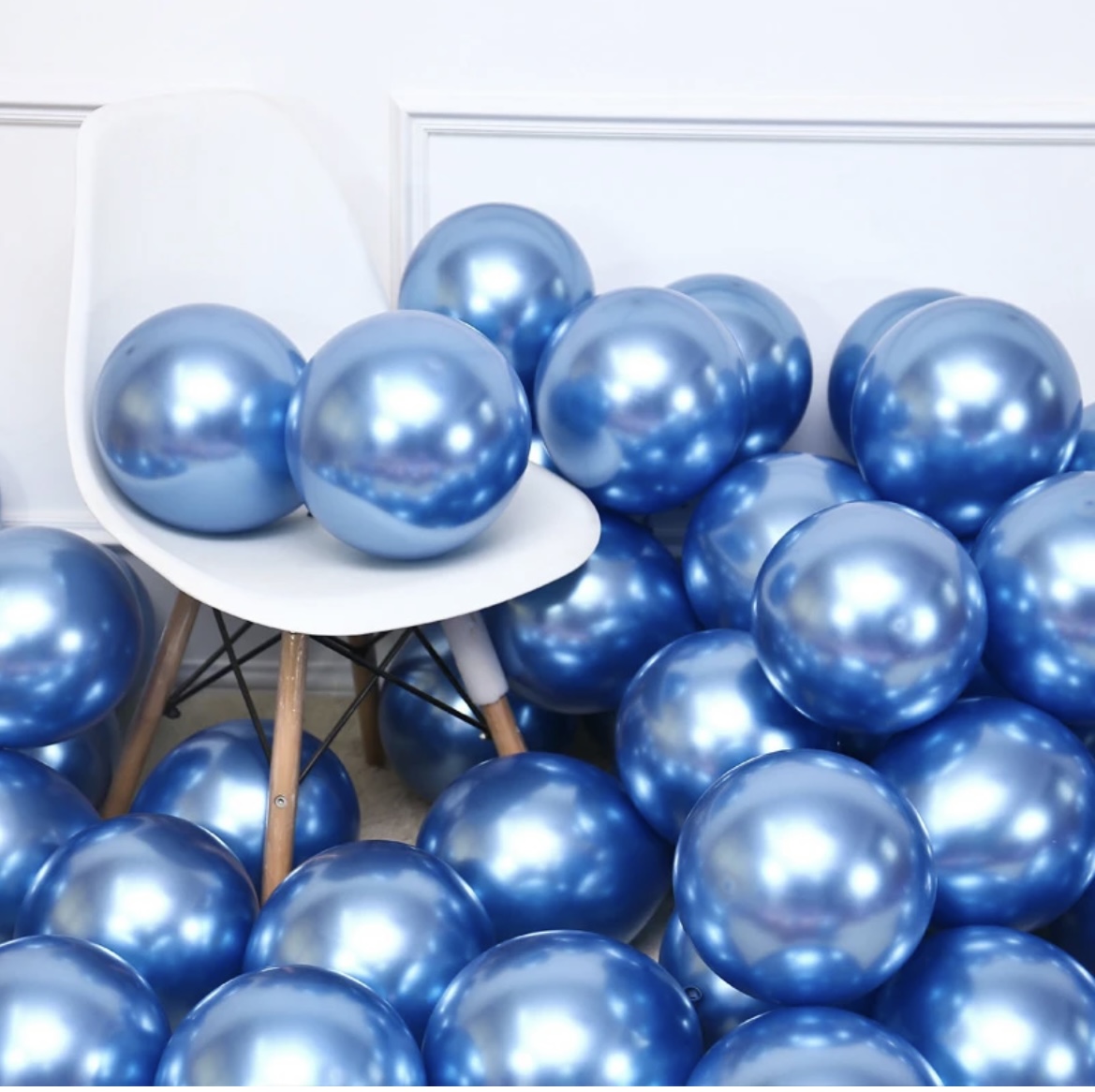 Metallic Chrome Latex Balloons Blue